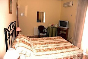 Hotel Dracos Cebreros