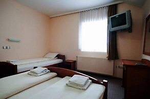 Enigma Hotel