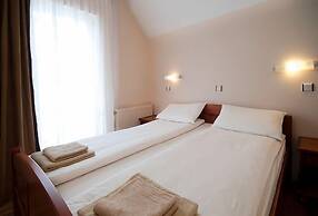 Enigma Hotel