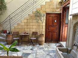 Barbara Studios