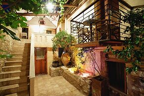 Barbara Studios