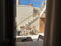 Barbara Studios
