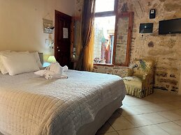 Barbara Studios