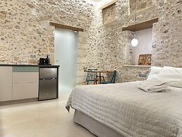 Barbara Studios
