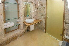 Barbara Studios