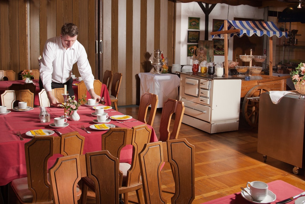 Hotel Gremersdorf - Zum Grünen Jäger
