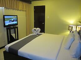 Richmond Plaza Hotel