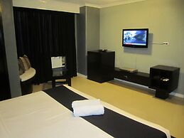 Richmond Plaza Hotel