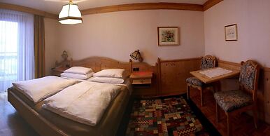 Hotel Dolomiti Madonna