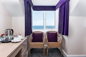 The Riviera Guest House