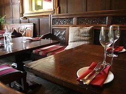 The Angel Hotel