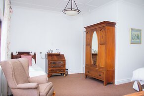Roseland House