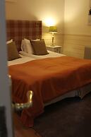 Olarsgården Hotell