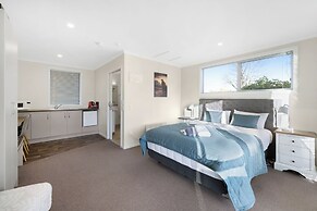 Oakleigh Motel