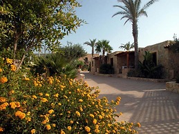 Oasis Hotel Residence & Resort