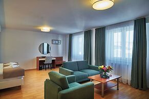 Hotel Urpin City