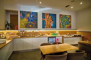 Hotel Urpin City