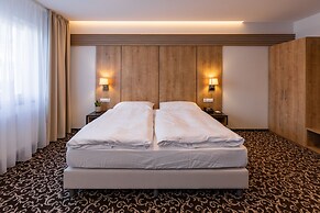 Hotel Urpin City