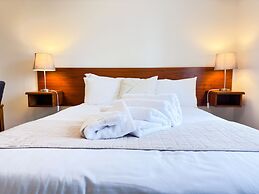The Angel Hotel