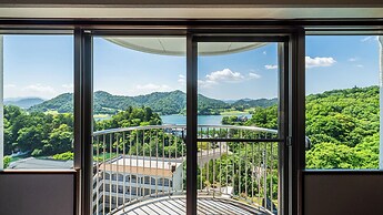 Resorpia Kumihama