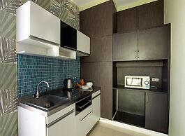 Royal Beach View Suites