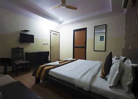 Airport Inn