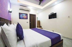 Airport Inn