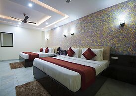 Airport Inn