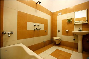 Airport Inn