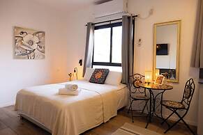 Loui Talpiot Hotel