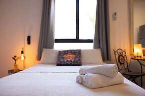 Loui Talpiot Hotel