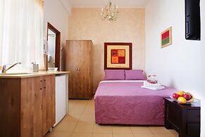 Loui Talpiot Hotel