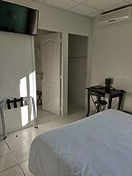 Le Carry Hôtel