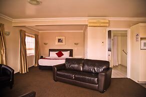 Barclay Motel