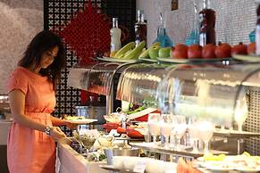Ramada by Wyndham Abu Dhabi Downtown