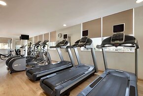 Ramada by Wyndham Abu Dhabi Downtown