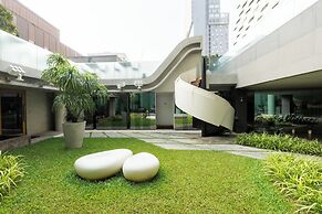 LiT BANGKOK Hotel