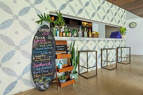 LiT BANGKOK Hotel