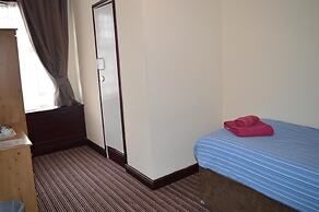 The Globe Hotel