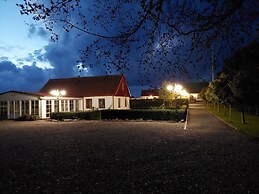 Hoby Gård Bed & Breakfast