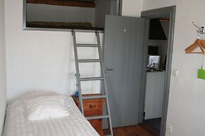 Hoby Gård Bed & Breakfast