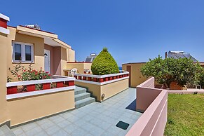 Everest Apartments