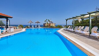 Everest Apartments