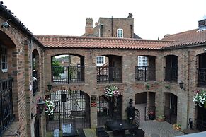 The Exchange Coach House Inn