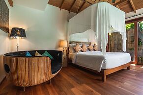 Tango Luxe Beach Villa Samui