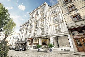Ayasultan Hotel