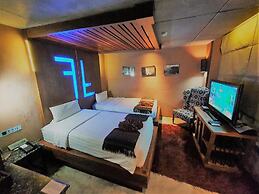 The Fusion Suites