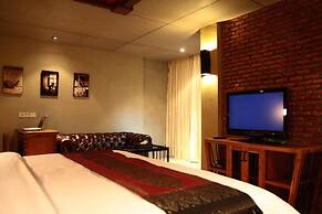 The Fusion Suites
