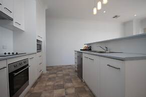 Wallaroo Marina Apartments