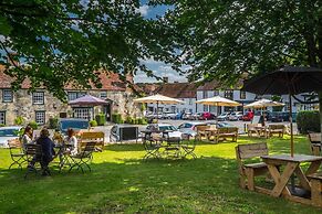 The Lamb Hindon